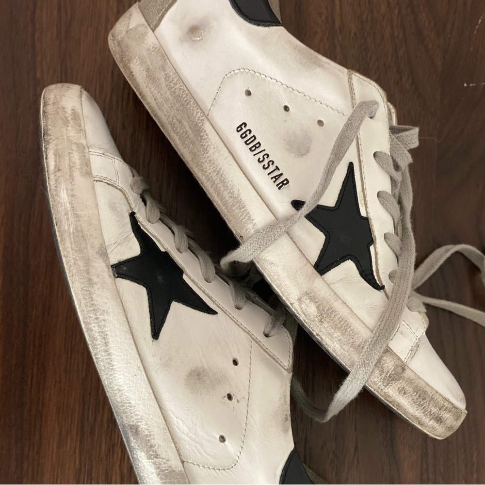 White and black golden goose sneakers 7.5